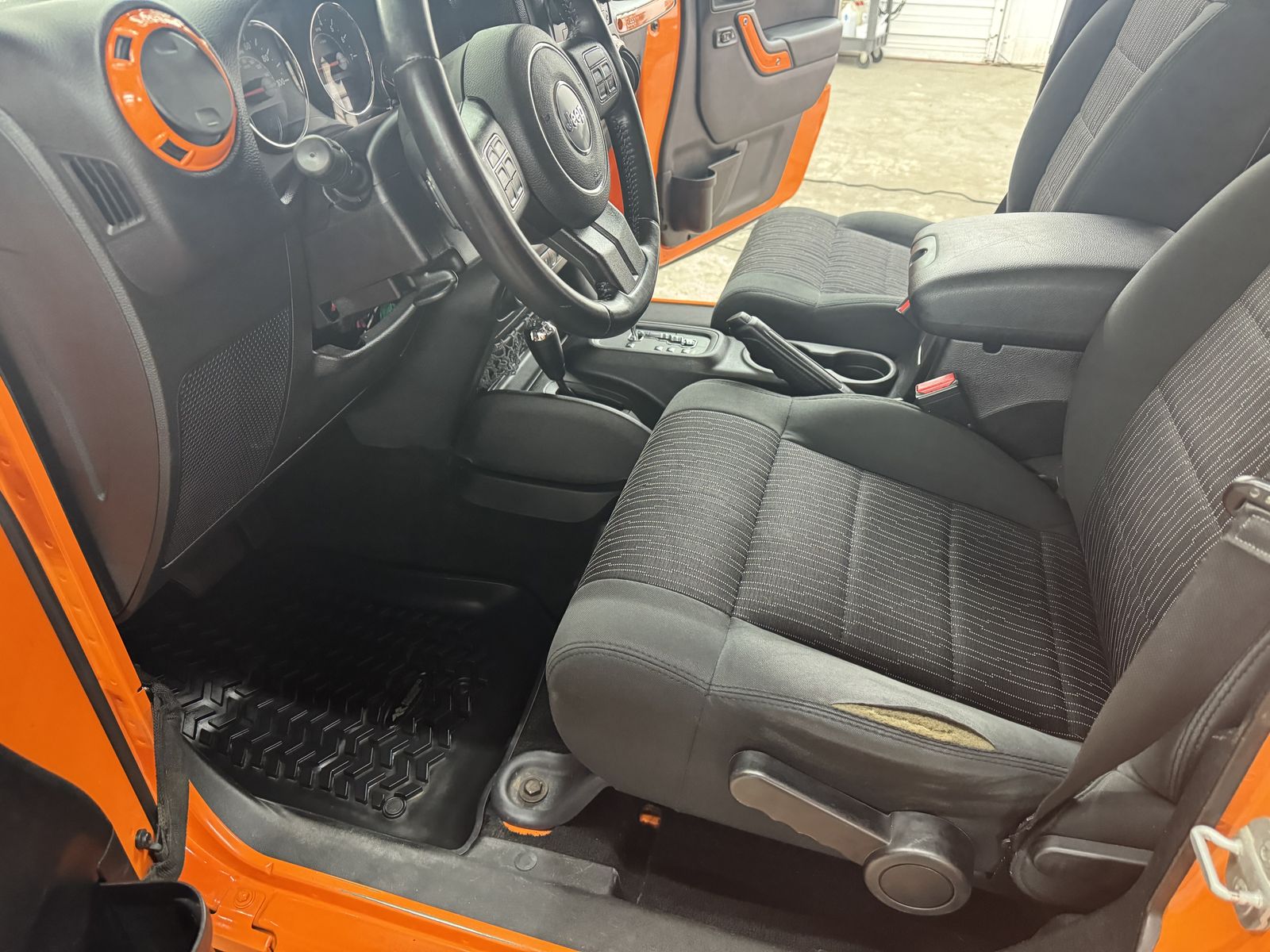 2012 Jeep Wrangler interior detail